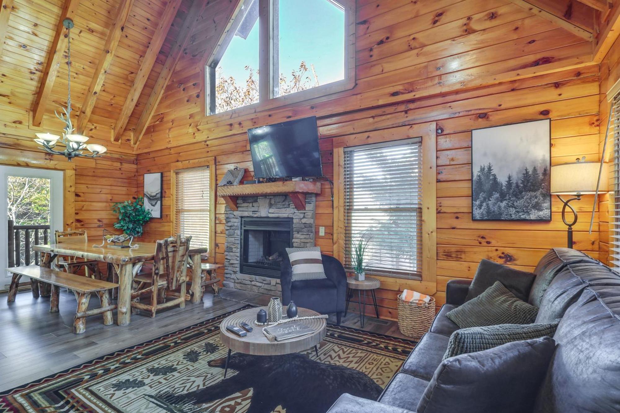 Pigeon Forge Cabin Rental With Decks And Hot Tub! Exterior photo